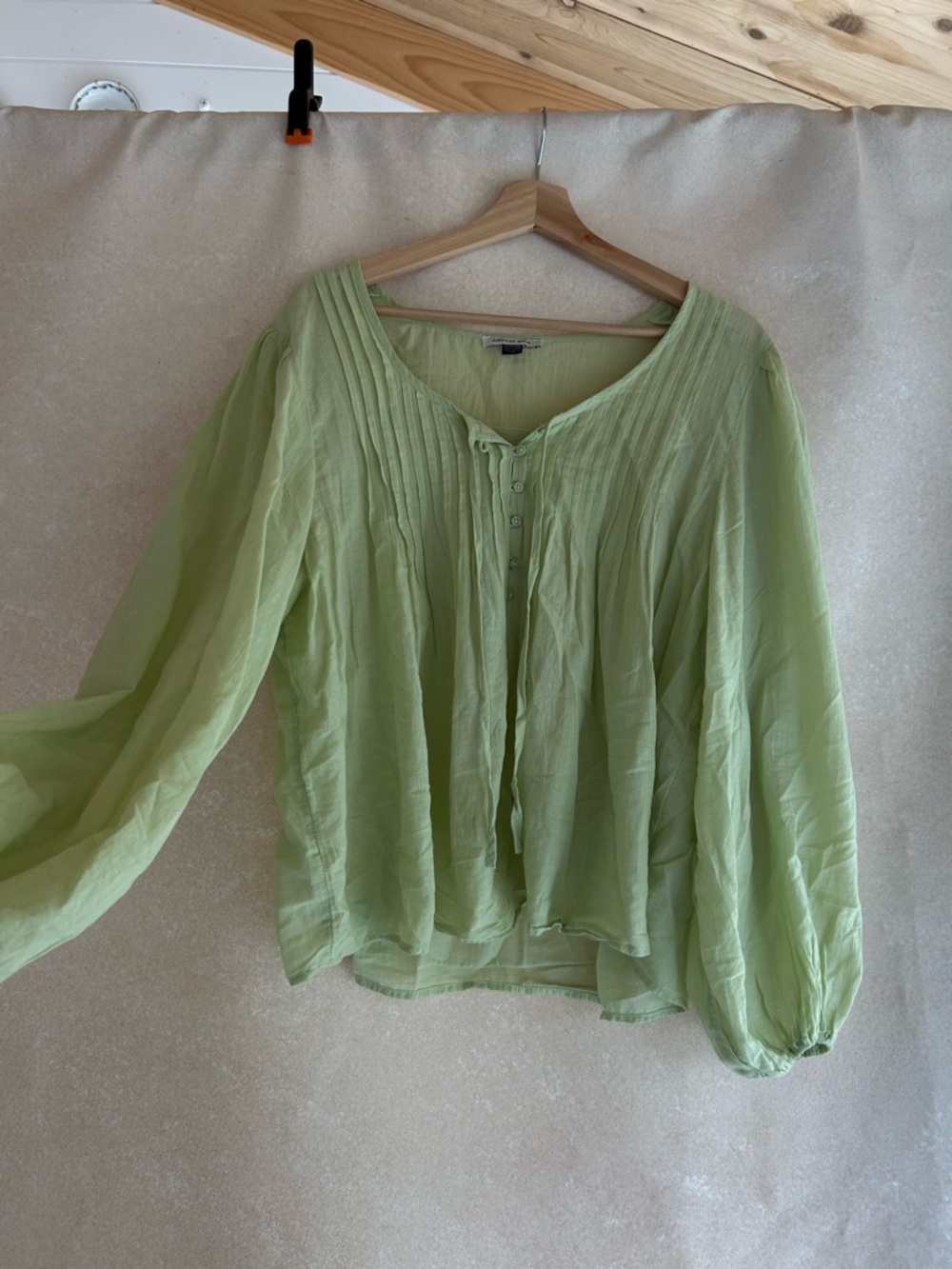 Lightweight Green Pintuck Peasant Blouse